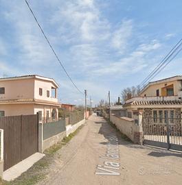 Fiumicino monolocale arredato