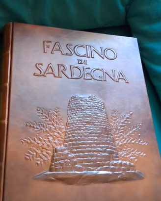 Volume pregiato FASCINO DI SARDEGNA 