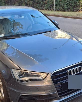 AUDI A3 SPB 2.0 TDI 150 CV S-line Quattro Ambition