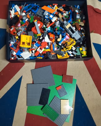 Lego.