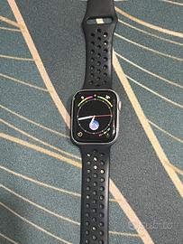 Apple Watch Series 5 44mm Cellular + caricatore