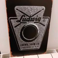 Targa Vintage in Metallo di Ludwig Snare Drums -