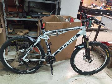 Bici MTB Cube XMS  26" croscountry