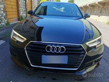 Audi a4 b9 2.0 business Stronic
