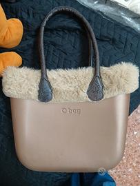 o bag con pelliccetta