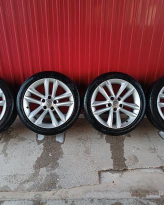 4 Cerchi con gomme 17" Opel corsa D