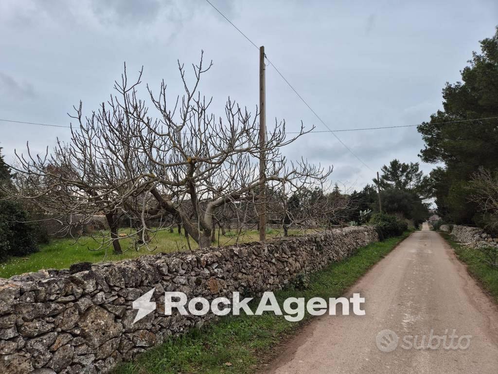 Rustico / Casale di 298 m² a Gioia del Colle - Altro