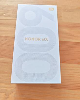 Honor 600 + omaggio a SORPRESA