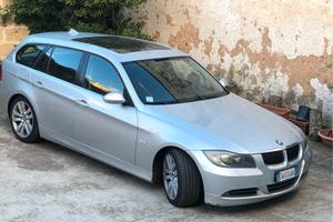 BMW 325d Touring 204CV – Motore perfetto