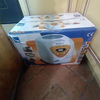 Casse acustiche amplificatore e macchina pane nuov