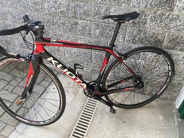 Bici kuota cobalt in carbonio