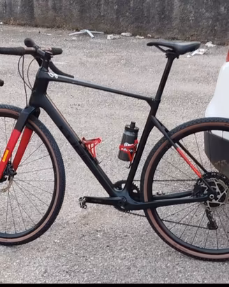 Bici gravel cube nuroad c62 pro taglia L