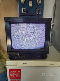 Televisore vintage marca Orion