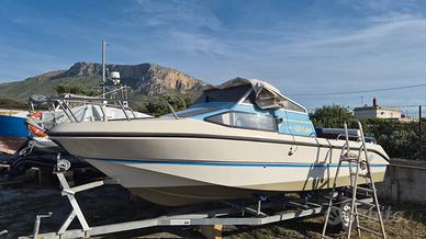 Rio 600 cabin fish