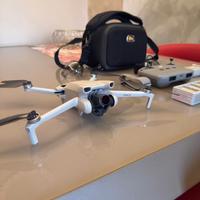 DJI Mini 3 bundle completo
