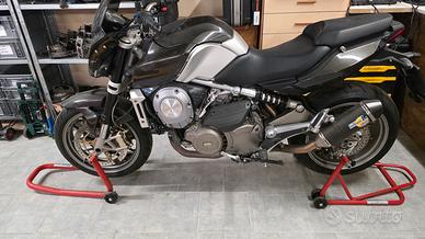 aprilia mana 850