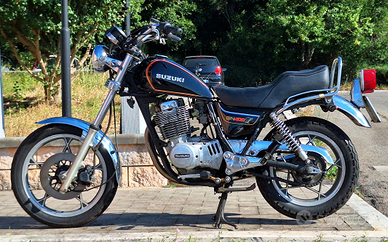 Suzuki GN400