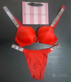 Set Victoria’s Secret push up