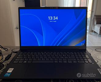 Computer Lenovo V15 G4 IRU