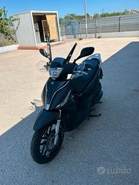 Kymco people s