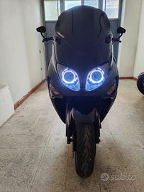 Yamaha Tmax
