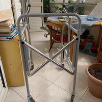Deambulatore ascellare nuovo