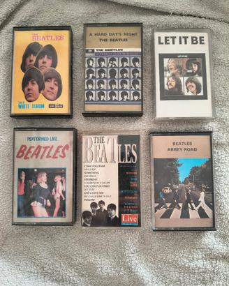 lotto musicassette dei The Beatles 