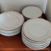 Servizio piatti porcellana decorata