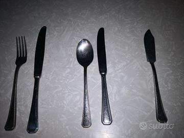 posate in acciaio 