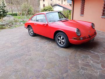 Porsche 512