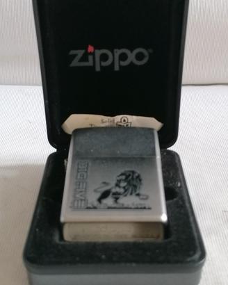 accendino zippo 