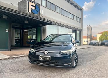 Volkswagen Golf VIII