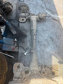 ASSALE PONTE POSTERIORE PEUGEOT 208 ANNO:2022