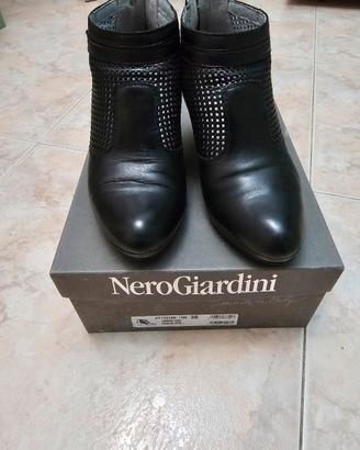 Tronchetti NERO GIARDINI misura 36 