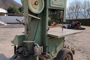 Sega a nastro Pezzolato