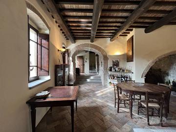 Appartamento di 236 m² con 5 locali a Umbertide