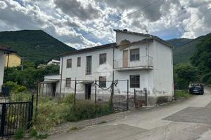 CASA INDIPENDENTE A CASSINO