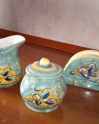 Tris da cucina in perfetto stile siciliano