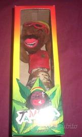 Pupazzo rasta che balla con musica incorporata