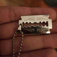 collana lametta con segni tribali