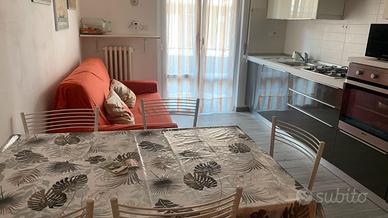 Bilocale ristrutturato vicinissimo al lungomare