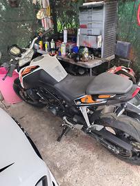 KTM DUKE 125 cc