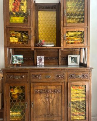 Credenza stile liberty
