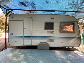 roulotte 430 DK 2008 UNICO PROPRIETARIO