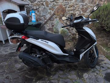 Piaggio Medley S 200