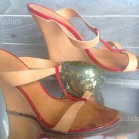 Pollini sandalo con zeppa