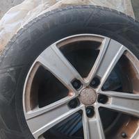 Gomme 215/70/16