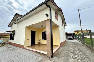 VILLA SINGOLA A SAN CESAREO