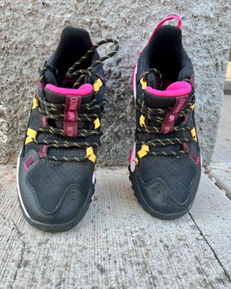 New Balance Shando