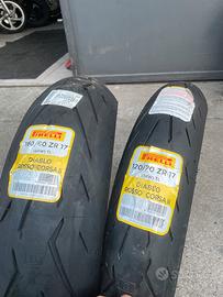 Gomme Moto Stradale/Corsa Pirelli